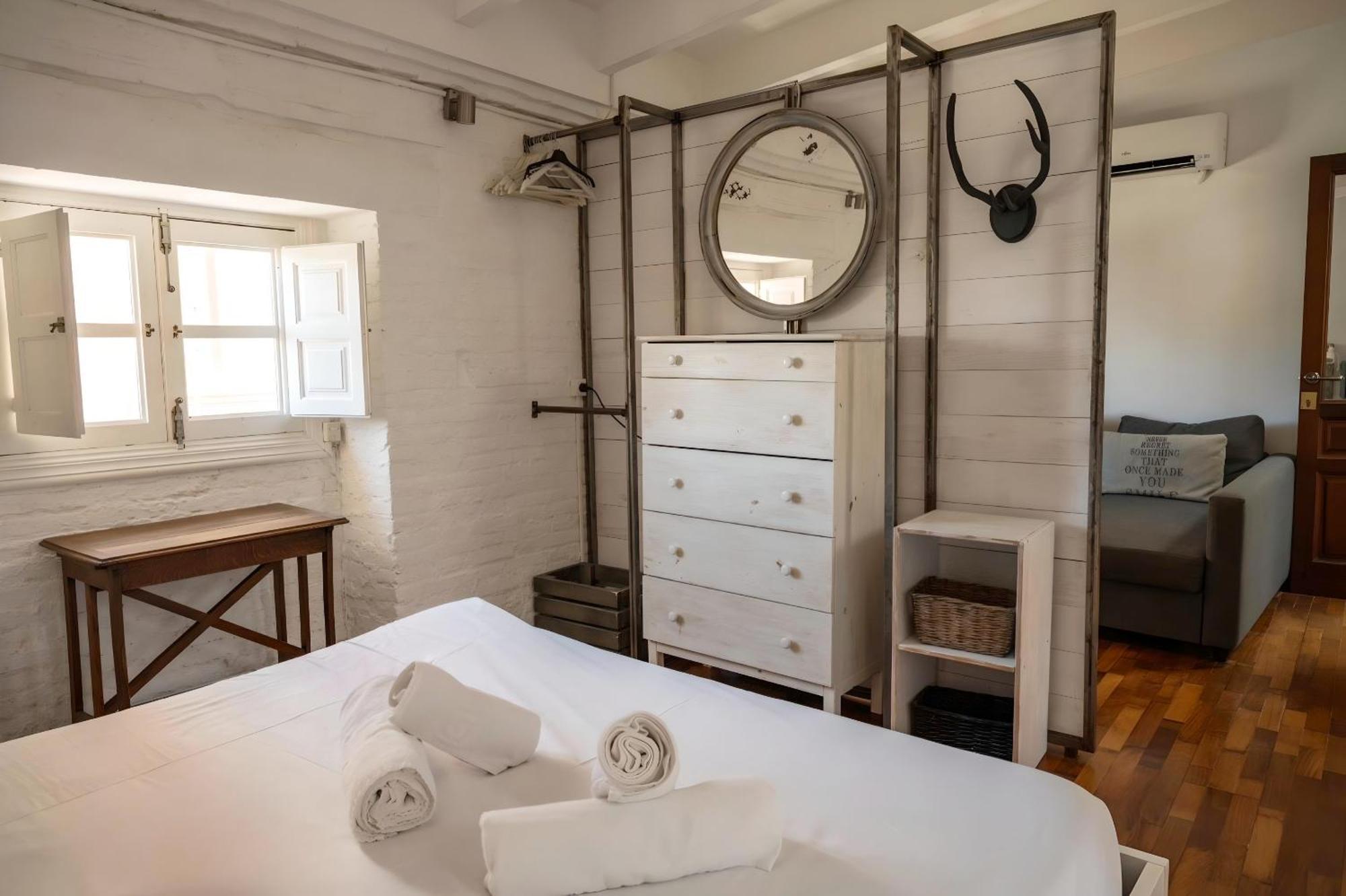 Estudio Ciutat Vella Al Lado De Jardines Del Turia Appartement Valencia Buitenkant foto